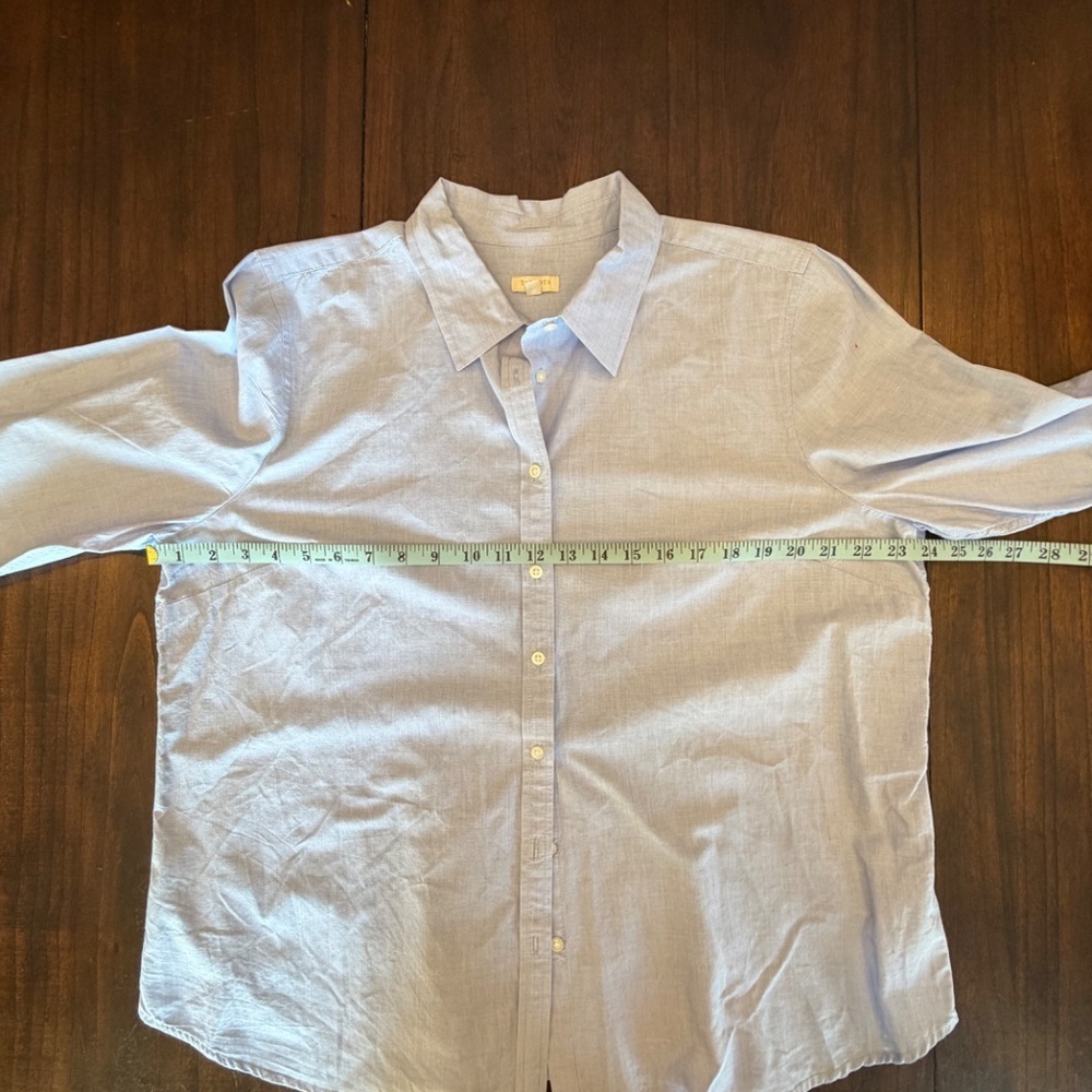 Talbots Women's Blue Long Sleeve Wrinkle Resistant Button Up Shirt, Size XL - Picture 10 of 10